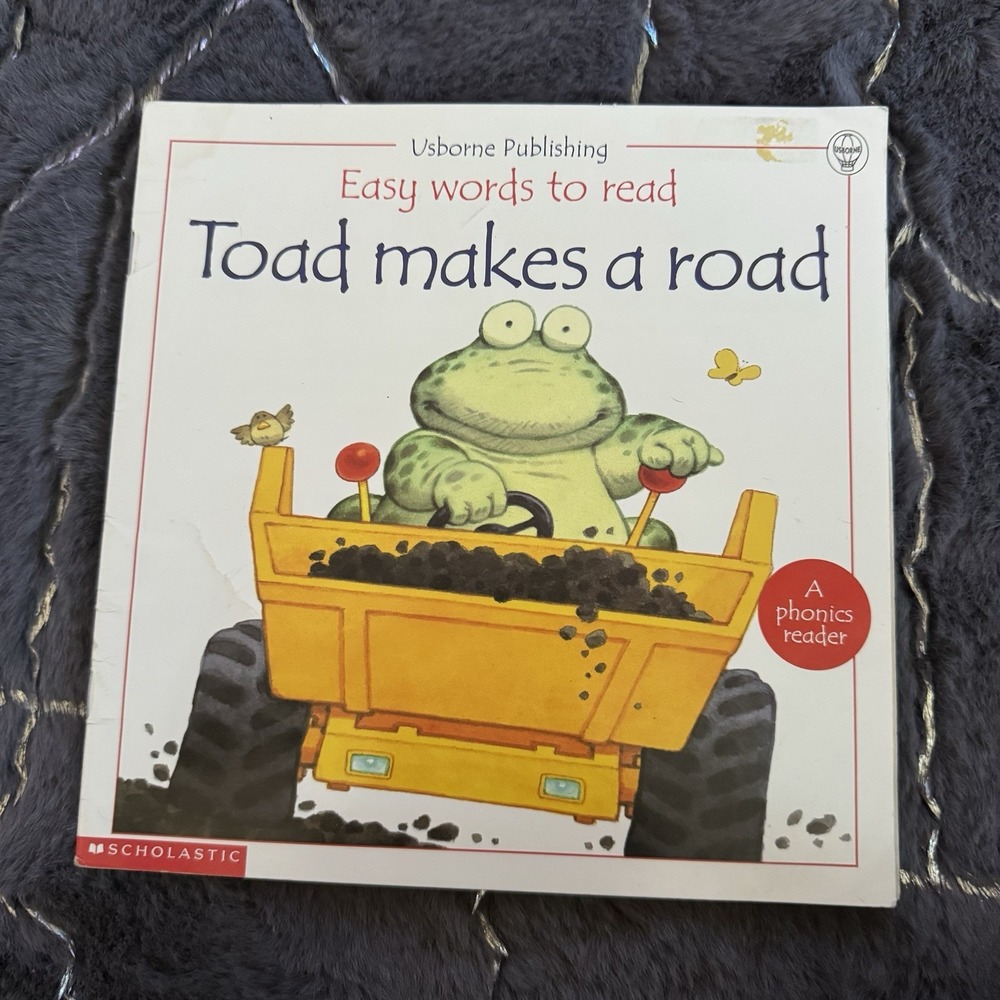 Toad Makes a Road (Phonics Readers), Russell Punter
